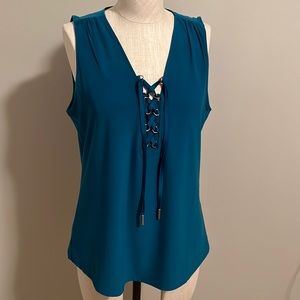 White House Black market top